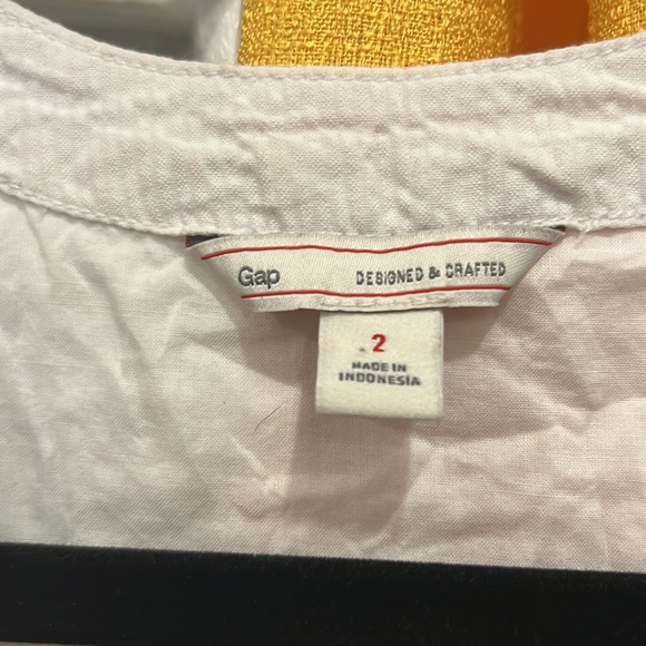 WHITE DRESS - Picture 2 of 3